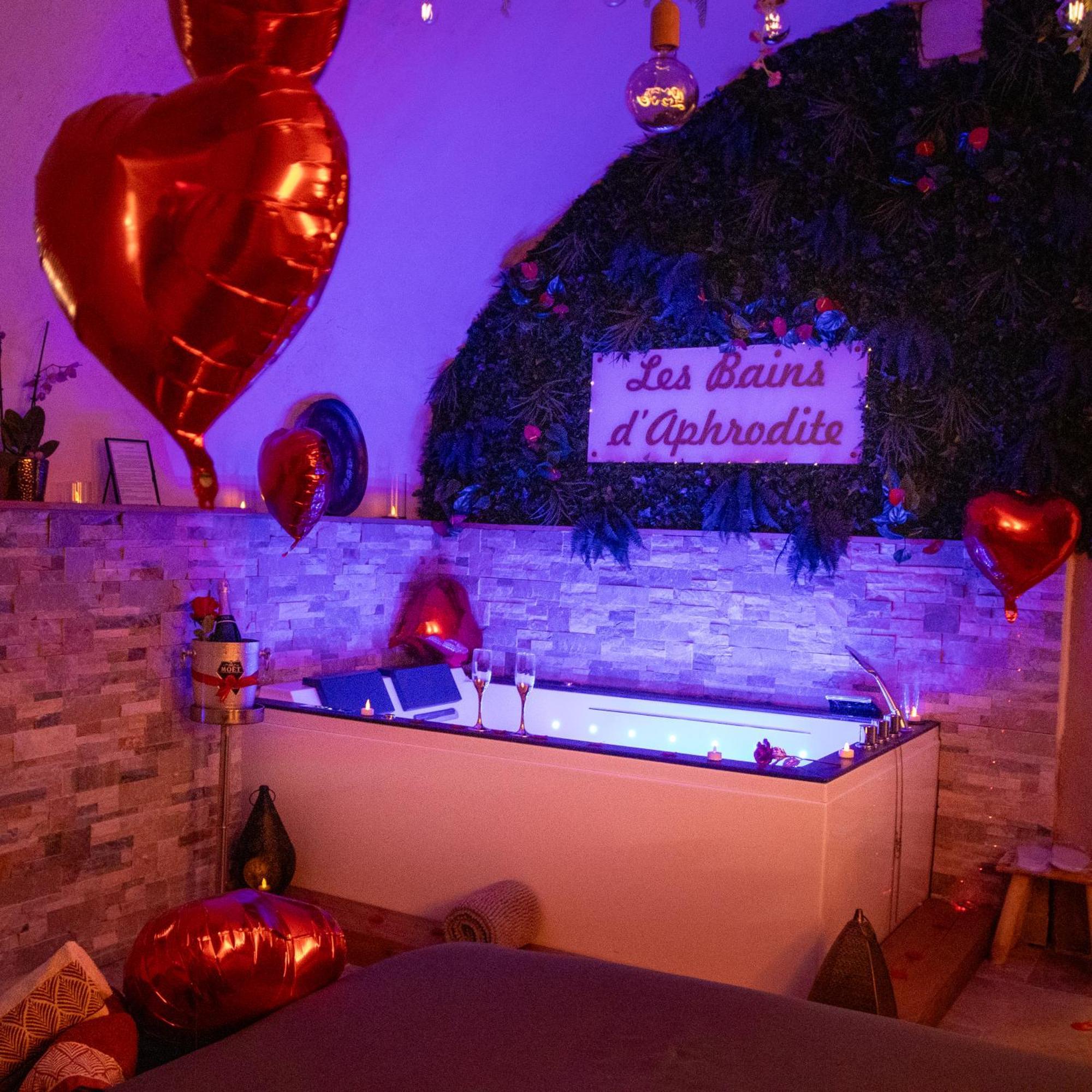 Les Bains D'Aphrodite, Suite Hammam & Spa Auriol Extérieur photo